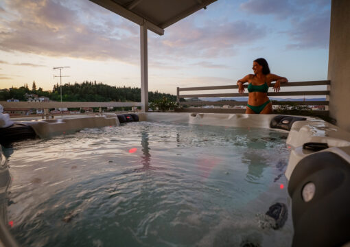 Varousi View With Jacuzzi
